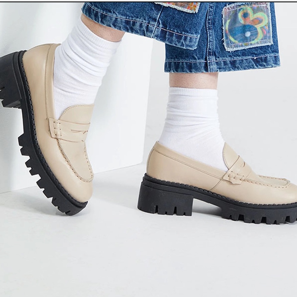 Free People Women's Lug Sole Lyra Loafers - Sand